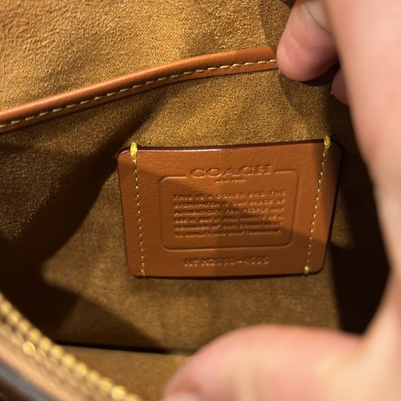 COACH Beat should bag with rivets - Picture 4 of 14